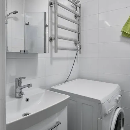 1, 5 Bedroom Stylish Family Appartamento